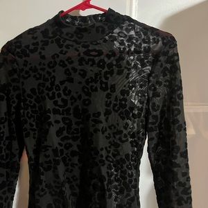 Mesh leopard mock neck